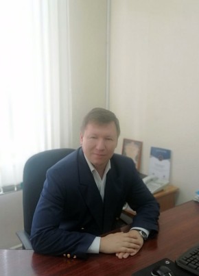 Илья из Майкопа 43 года