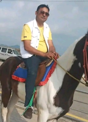 rajan, 18, Federal Democratic Republic of Nepal, Birātnagar