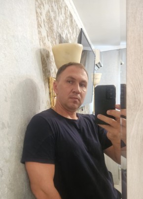 Yuriy из Нахабино 40 лет