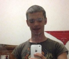 Seb, 29, Deols