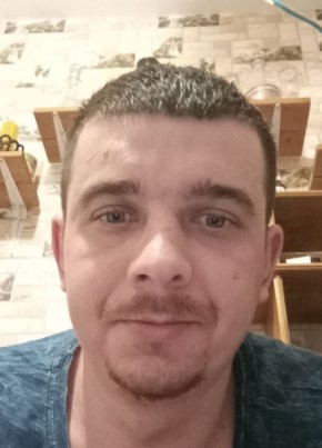 Алексей из Владивостока 29 лет