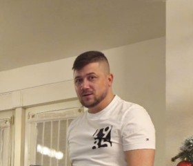 Sergiu, 35, Pforzheim