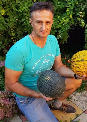Михаил, 39, Россия, Абрау-Дюрсо