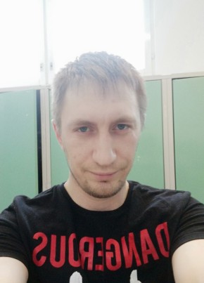 Nikolaevich, 33, Россия, Ханты-Мансийск