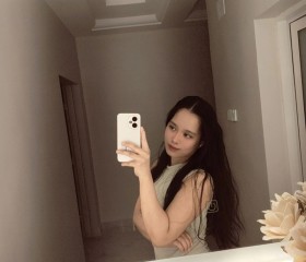 Shanel, 31, Abu Arish