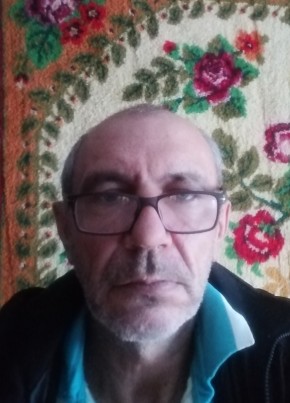 Камиль, 54, Россия, Волжский (Волгоградская обл.)