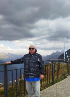 Сергей из Брянска 52 года
