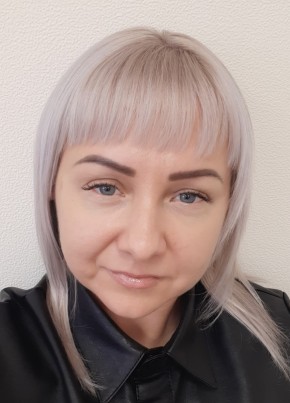 Арина, 34, Россия, Ярославль