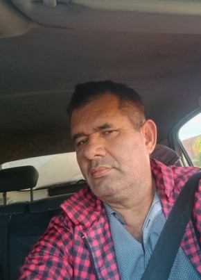 Ricard из Londrina 48 лет