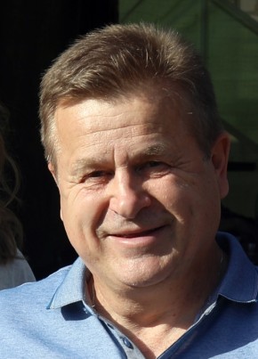 Александр из Москвы 62 года