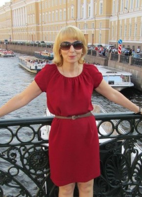 Софи, 61, Россия, Санкт-Петербург