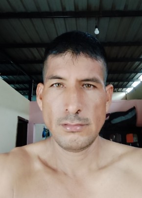 Angel eras из Santa Rosa 42 года
