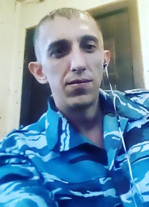 Den из Вяземския 39 лет