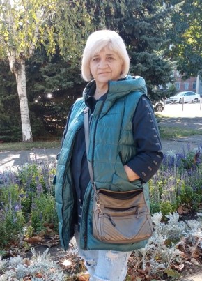 Лора, 56, Россия, Майкоп