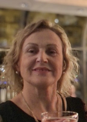 Лора, 64, Россия, Москва