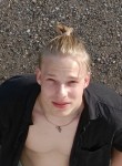 Alex, 18, Arhus