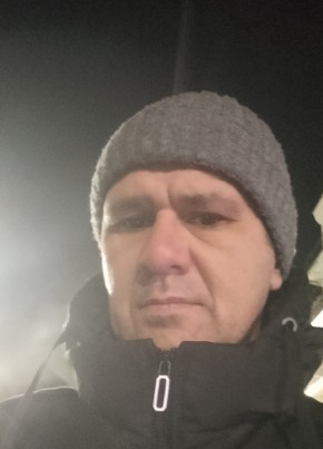 Алексей из Находки 46 лет