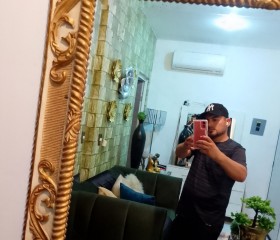 Emilio, 18, Culiacan