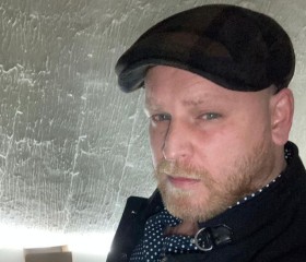 Petr, 44, Lermontov