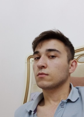 Malek, 19, Russia, Shali