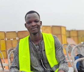 Alassane, 32, Ouagadougou