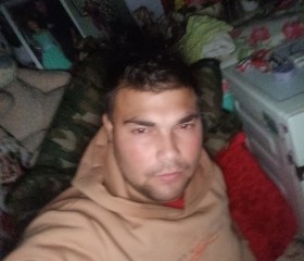alin., 25, Reghin-Sat