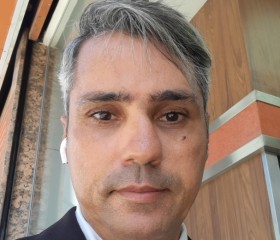 Fabiano Santos, 52, Salvador