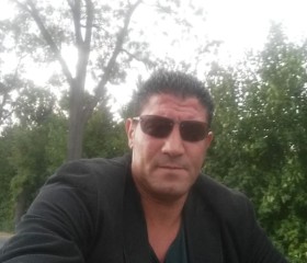 Pavel, 39, Saint Petersburg