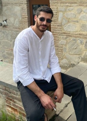 Luka из თბილისი 32 года