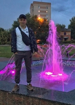 Макс, 31, Россия, Климовск