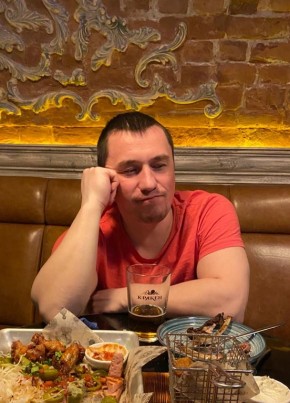Alexey, 42, Россия, Губкинский