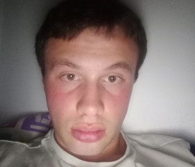 Enzo, 21, Bressuire