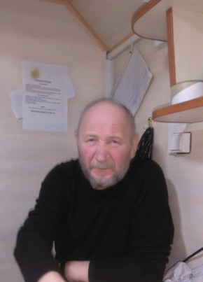 Олег, 60, Россия, Зеленогорск (Красноярский край)