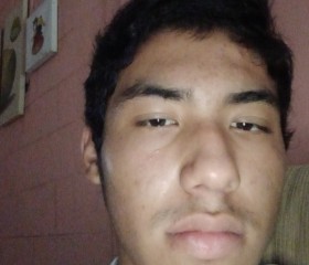 Mario, 18, Mazatlan
