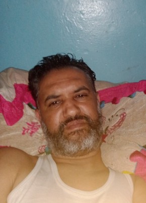 Khilfioran, 47, People’s Democratic Republic of Algeria, Oran