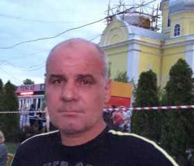 Анатолий, 55 лет, Comrat