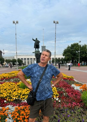 Валерий из Выборга 53 года