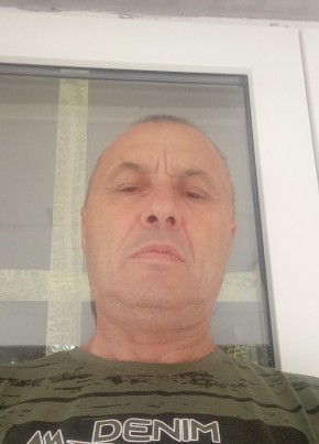 Петр, 61, Україна, Сарата