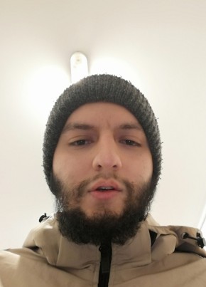 шамиль из Дедовска 24 года