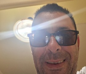 Salvatore, 47, Rome