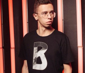 Anton, 22, Saint Petersburg