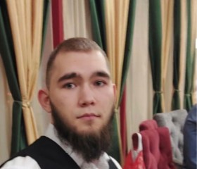 Олег, 22 года, Мирный (Якутия)