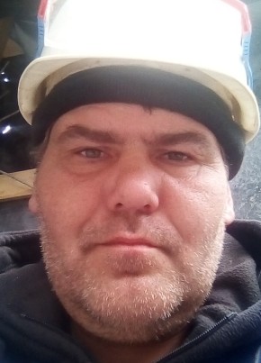 Михаил, 47, Россия, Усть-Кут