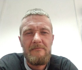 Ilya, 44, Yekaterinburg