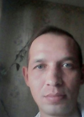 Иван, 42, Россия, Оханск