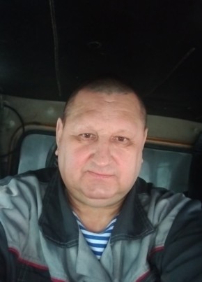 Сергей из Жигулевска 55 лет