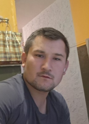 умед из Москвы 27 лет