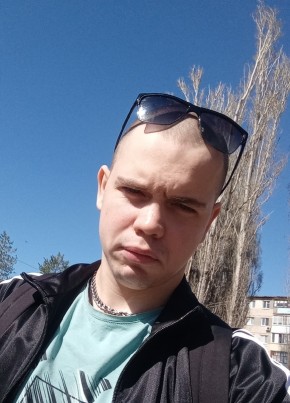 Иван, 22, Россия, Балаково