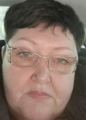 Лариса из Новоуральска 55 лет