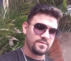 Jose, 26, Corrientes